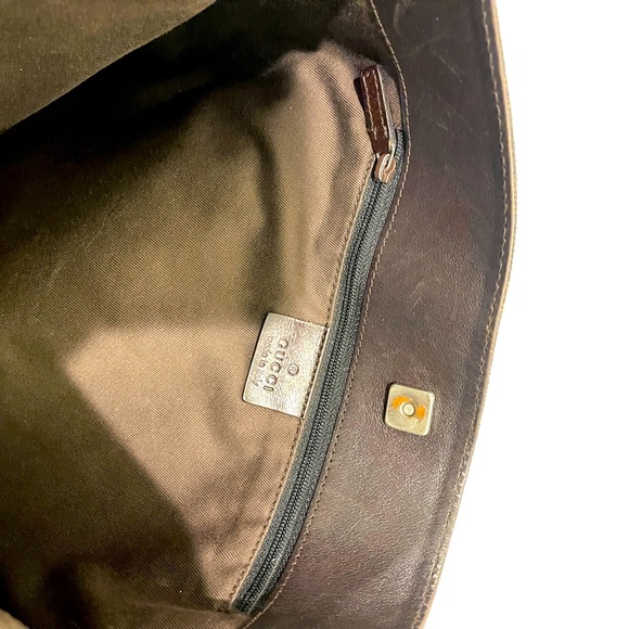 GUCCI Monogram Messenger Bag - Picture 5 of 9